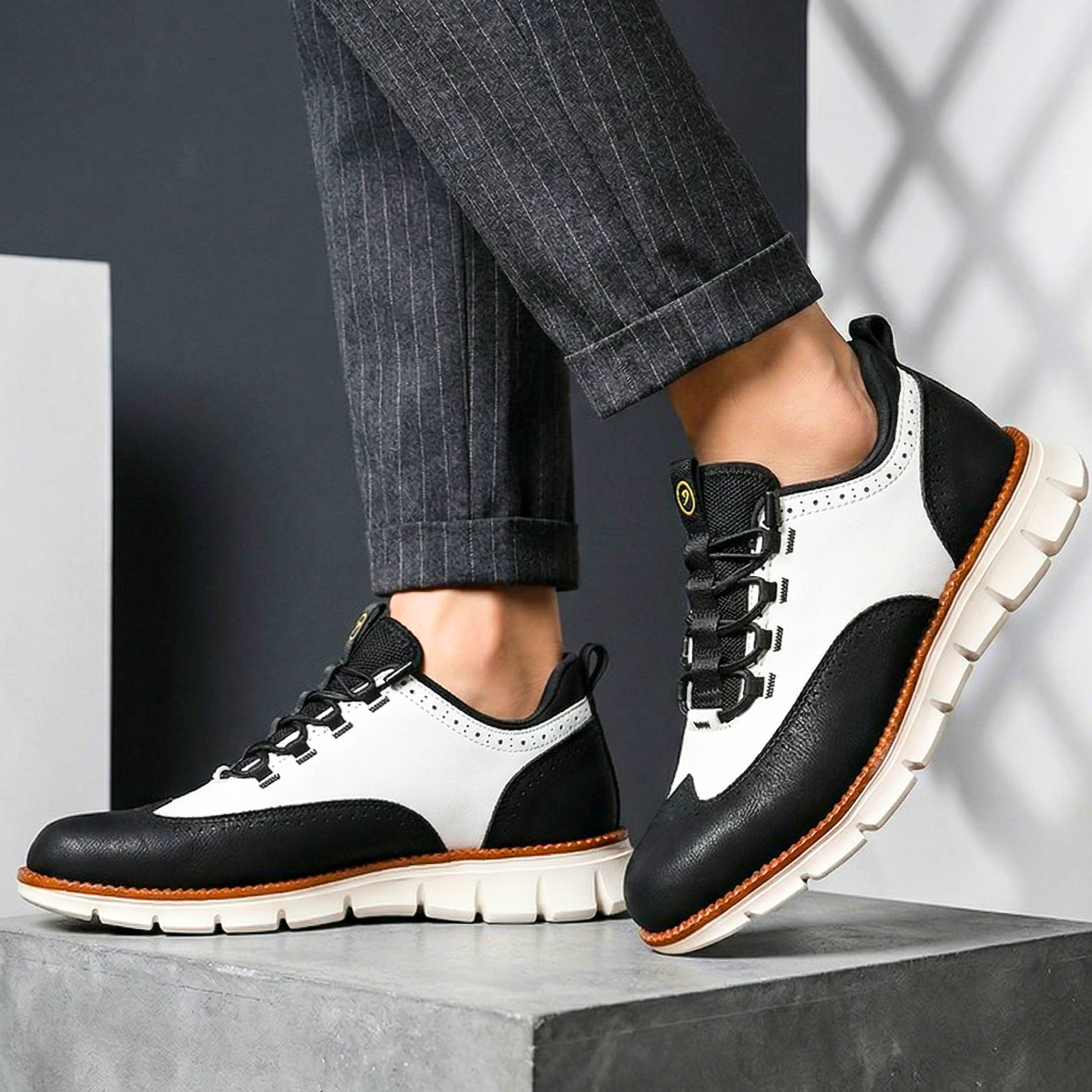Cavelo Leather Sneakers