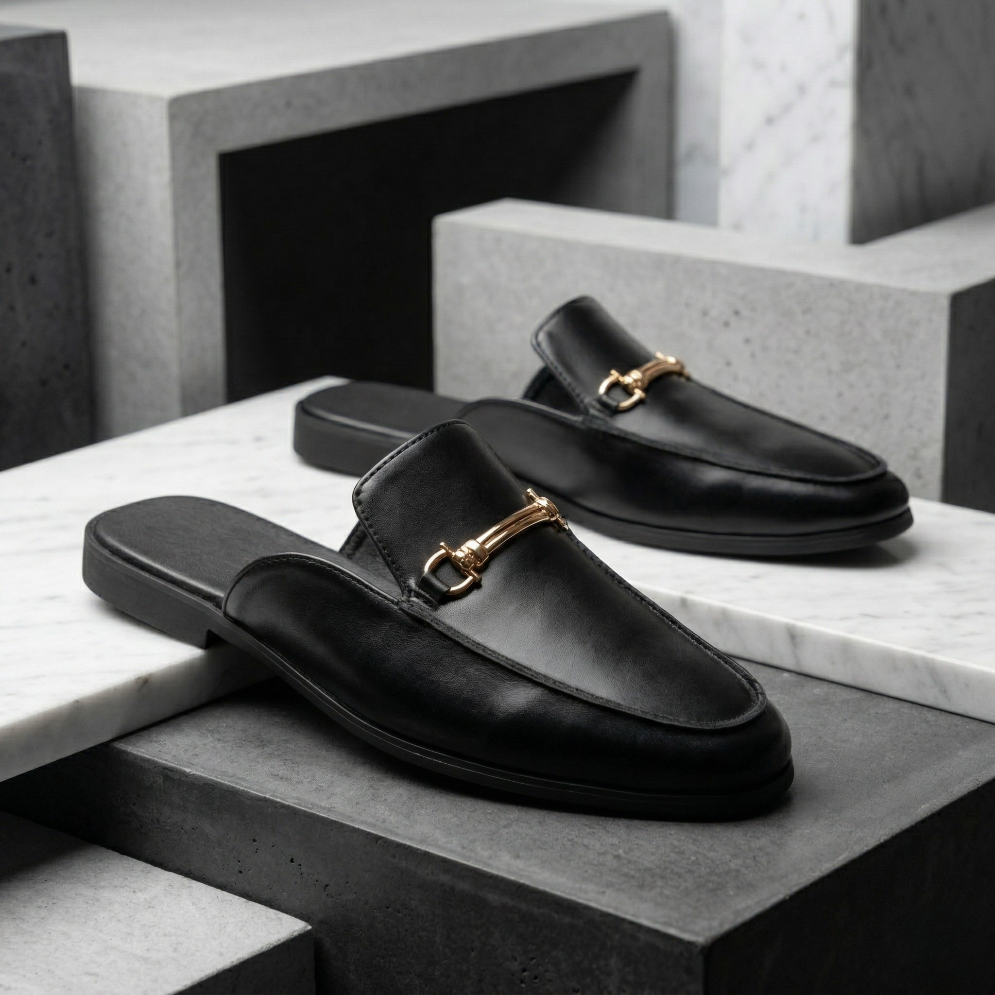Matteo Classic Leather Mules